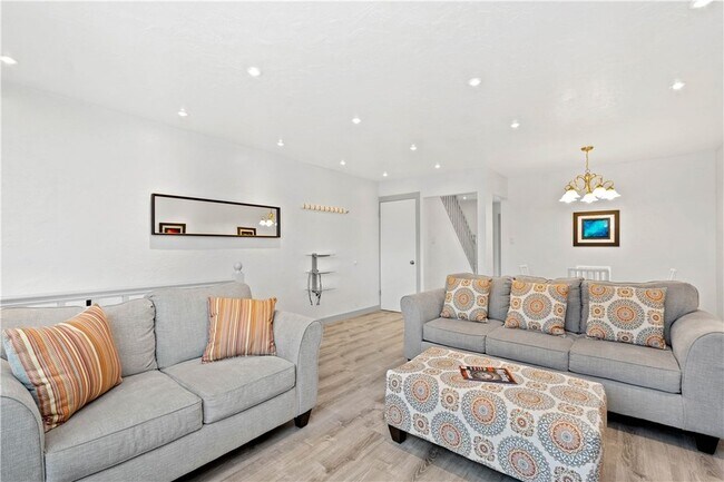 Foto del edificio - 236 S Grandview Ave