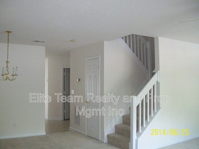 Building Photo - 9134 Charminster Ct