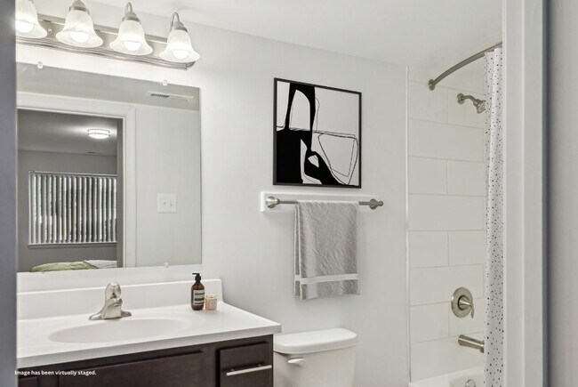 Building Photo - Rolling Park Apartments