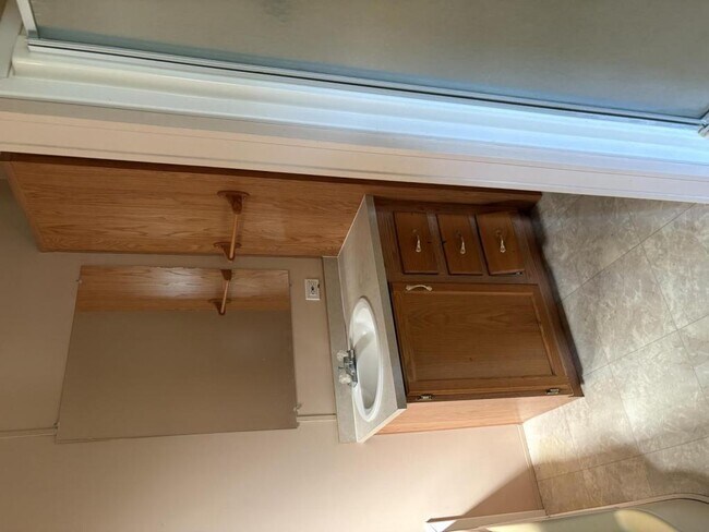 Foto del edificio - 3122 Peartree Ln