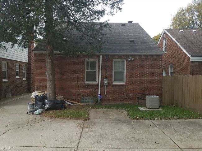 Building Photo - 11316 Beaverland