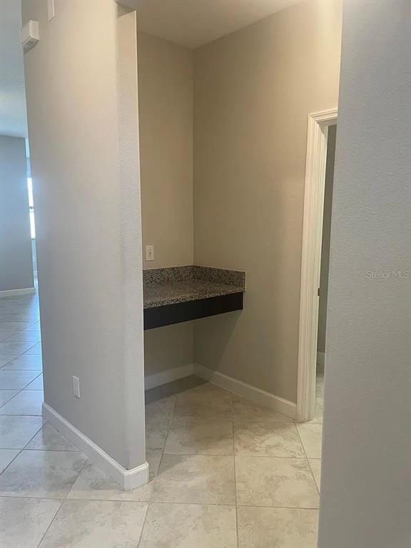Building Photo - 9671 Ivory Dr