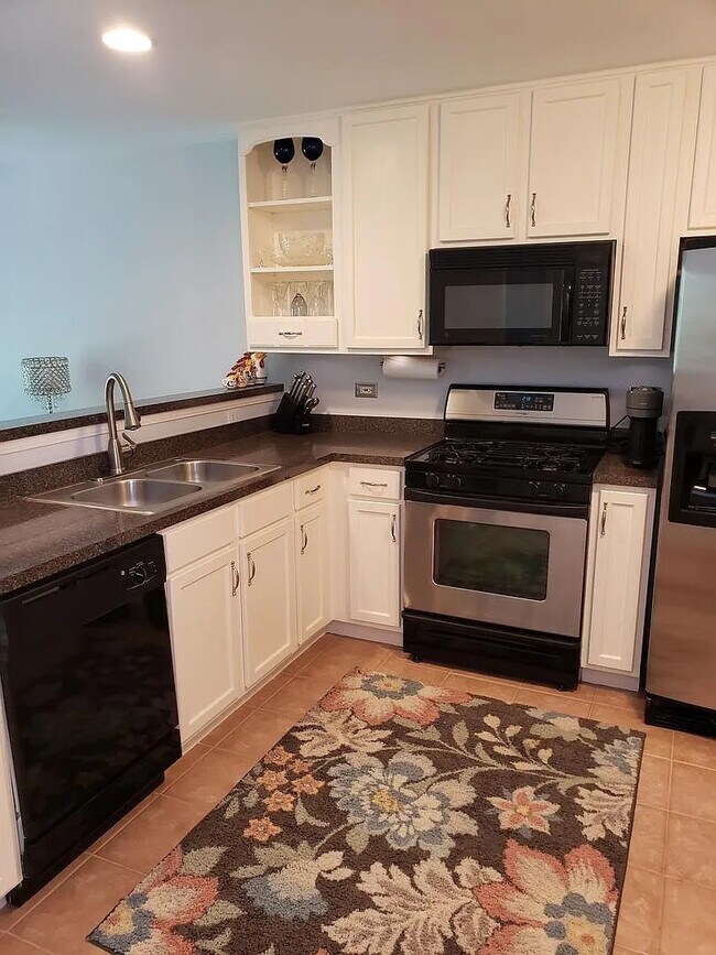 Foto del edificio - 10926 Cape Cod Ln