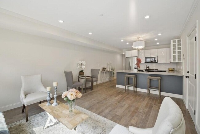 Foto del edificio - 312 Sumner St