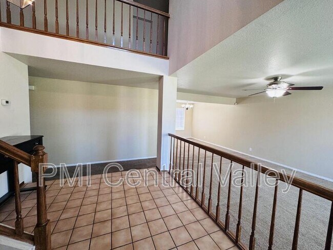 Building Photo - 3504 Akeby Dr