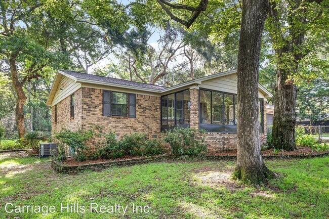 Building Photo - 3 br, 2 bath House - 204 Eastern Street