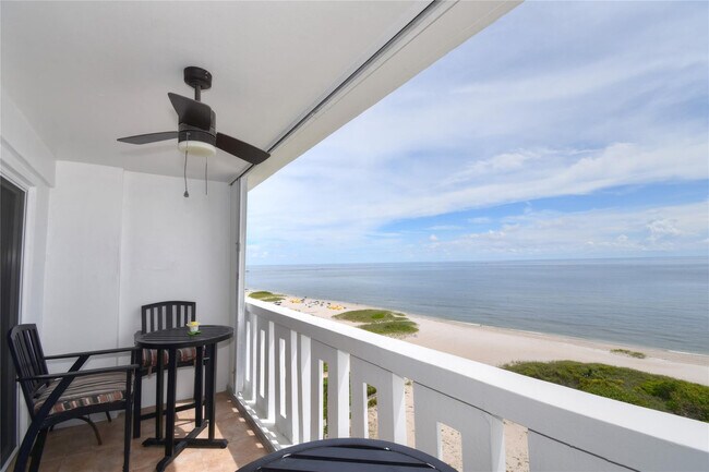 Foto del edificio - 1012 N Ocean Blvd