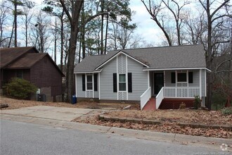Building Photo - 4440 Briton Cir