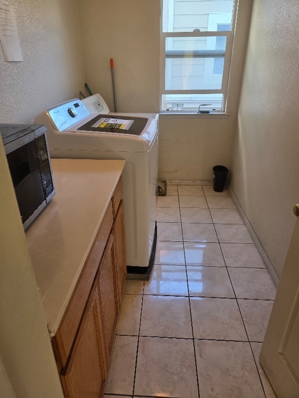 Building Photo - 2114 Bailey Pl