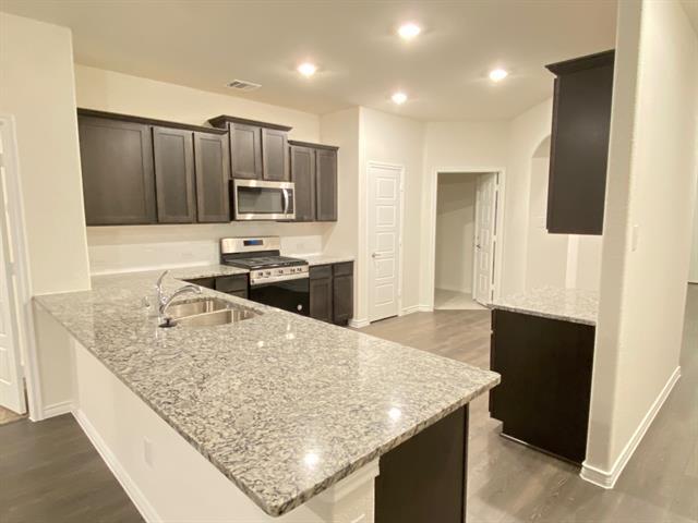 Building Photo - 246 Virginia Ct
