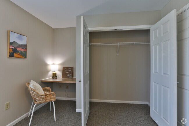 Casa adosada de 3HAB/3BA - Pulaski Square Townhomes