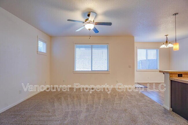 Building Photo - 4013 N Pioneer Canyon Dr
