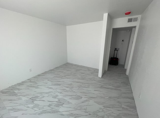 Foto del edificio - 437 14th St