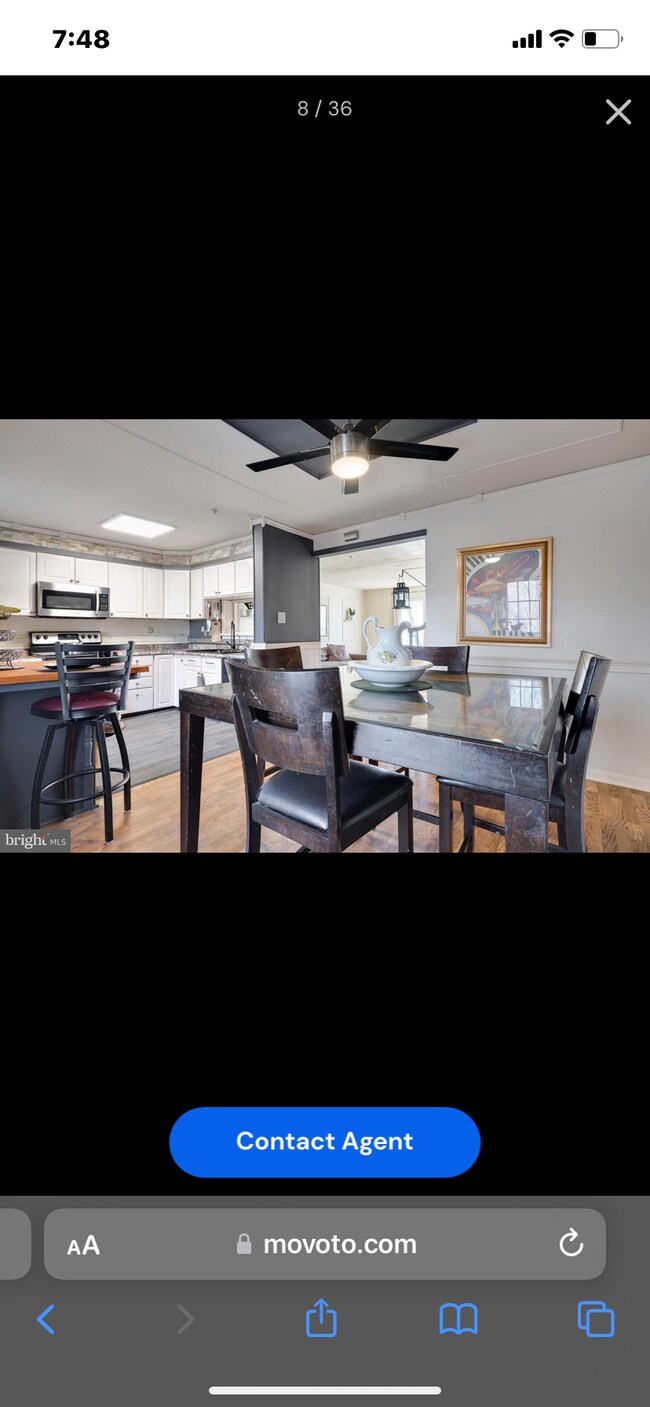 Foto del edificio - 136 Royalty Cir