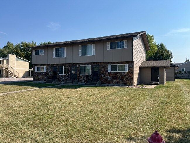 Foto del edificio - 161 Indian Trail Rd