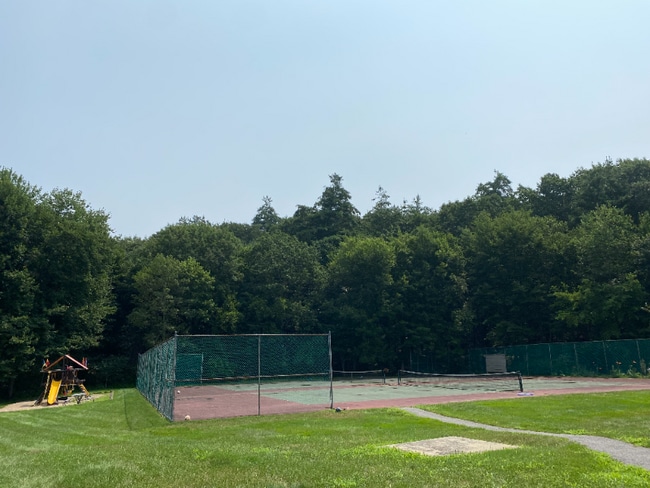 Building Photo - 403 Great Rd