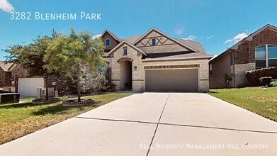 Building Photo - 3282 Blenheim Pk