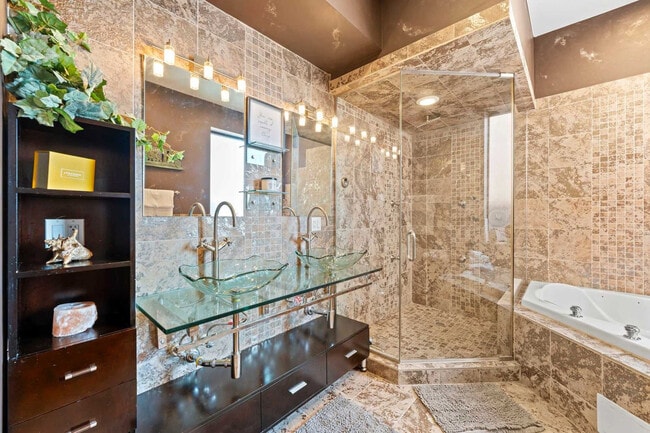 Building Photo - 2031 W Coulter St