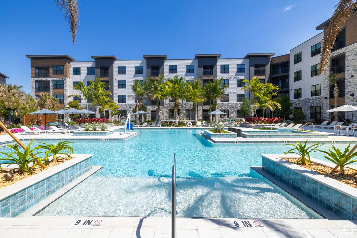 Foto principal - The Concord Luxury Apartments
