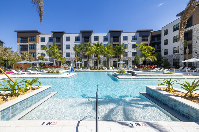 Building Photo - The Concord Luxury Apartments