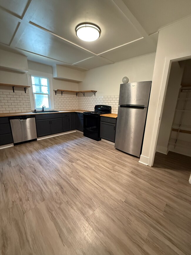 Foto del edificio - 2906 N 21st St