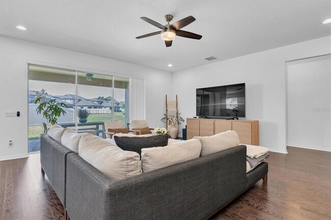 Building Photo - 4512 Tatum Lp