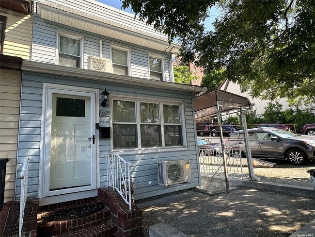Building Photo - 139-69 86th Ave