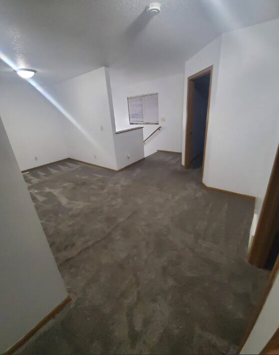 Foto del edificio - 912 Logan St