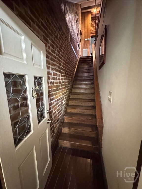 Foto del edificio - 424 E Macon St