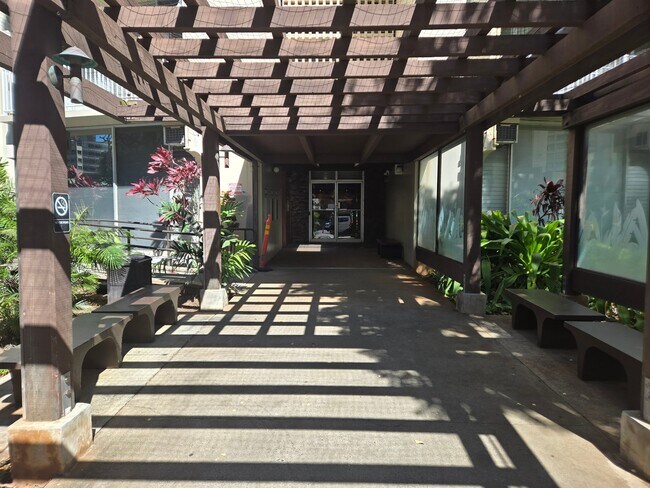 Foto del edificio - 750 Amana St