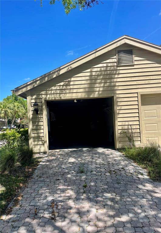 Building Photo - 50 Pelican Pl