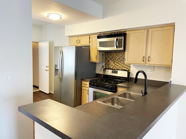 Foto del edificio - 8122 Ripple Ridge