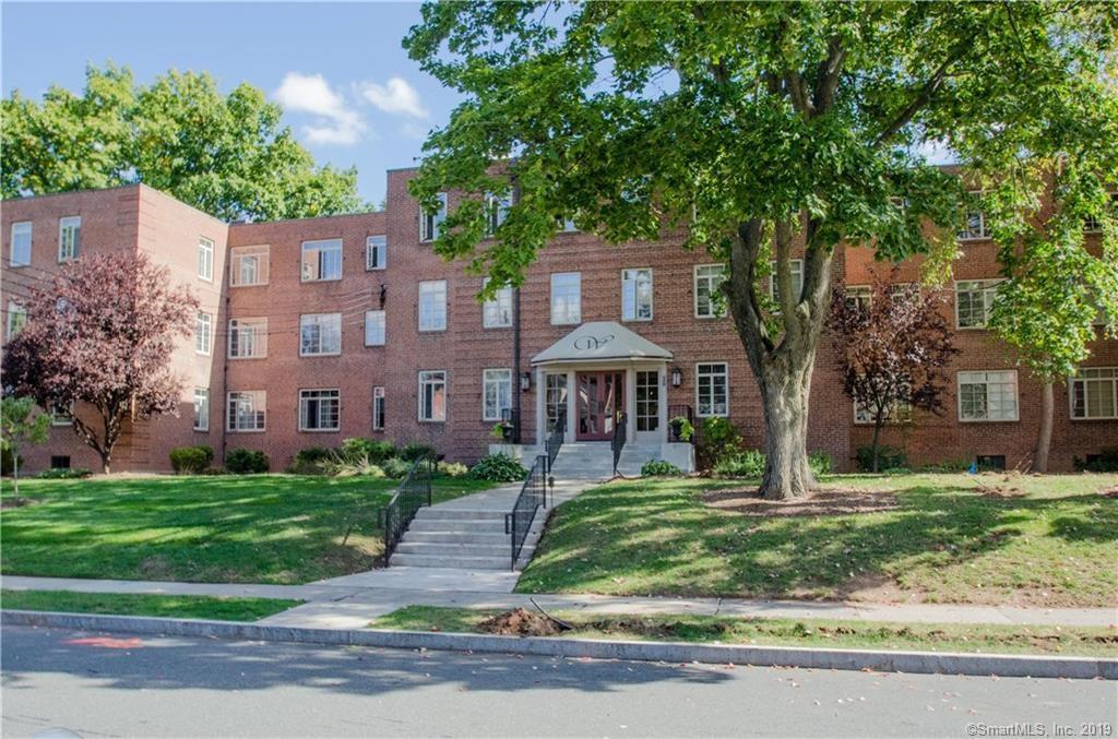 20 Outlook Ave Unit 203, West Hartford, CT 06119 Condo for Rent in