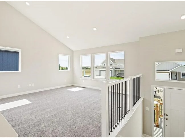 Building Photo - 3545 Corbin Dr