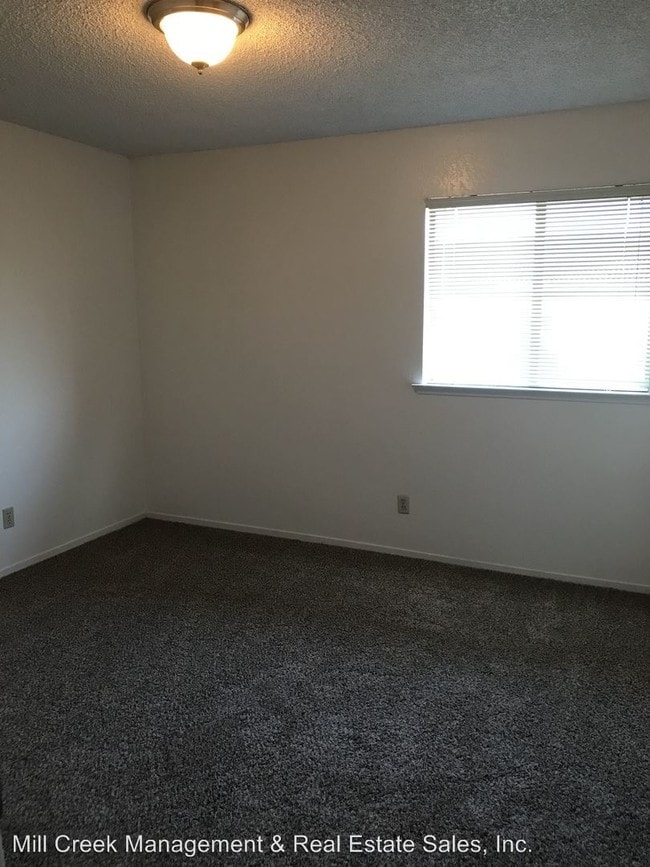 Building Photo - 3940 S Shady Ct