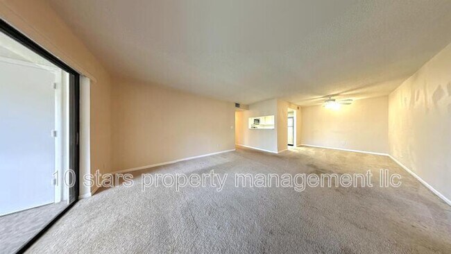 Foto del edificio - 2971 Estancia Blvd
