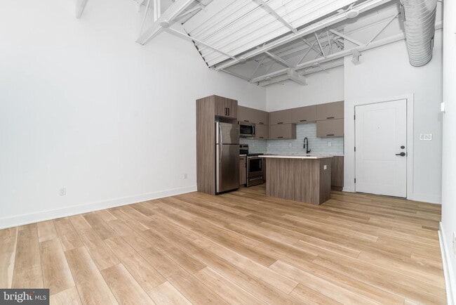 Foto del edificio - 2700 E Auburn St