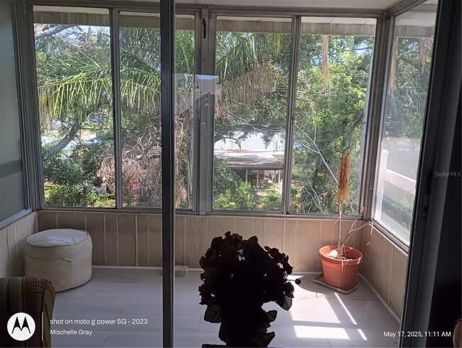 Foto del edificio - 2083 Canal Dr