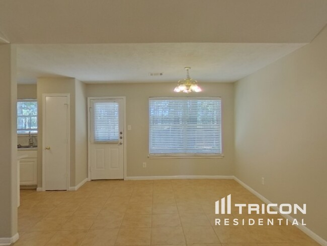 Foto del edificio - 16385 Sun View Ln