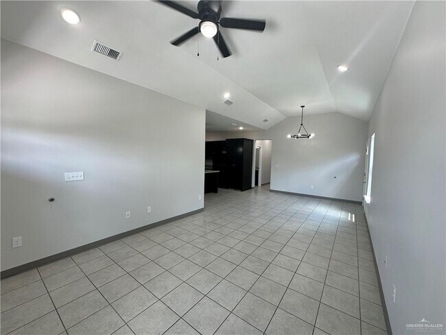 Foto del edificio - 2426 S Vly Cir