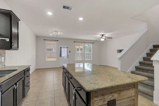 Building Photo - 19239 Midnight Glen Dr