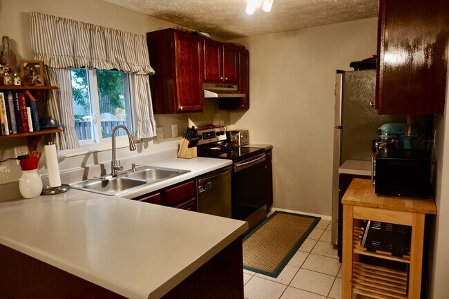 Foto del edificio - 19034 Partridge Wood Dr