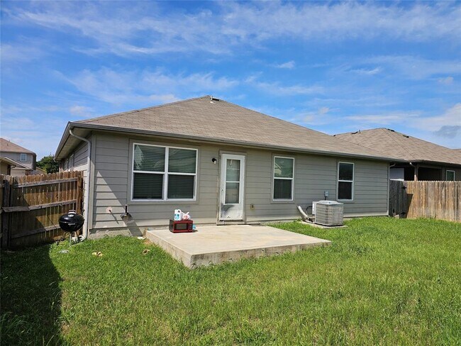 Foto del edificio - 11640 Cambrian Rd