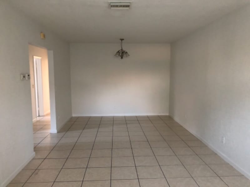 Photo - 2232 NE 171 St (North Miami Beach, FL)