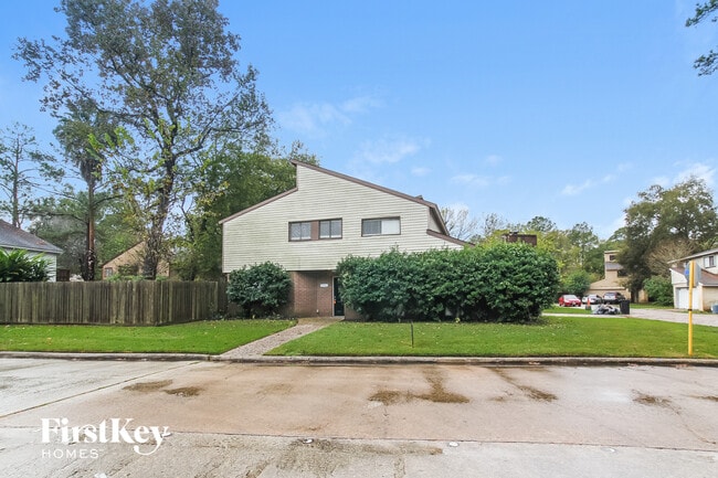 Building Photo - 17803 S Cypress Villas Dr