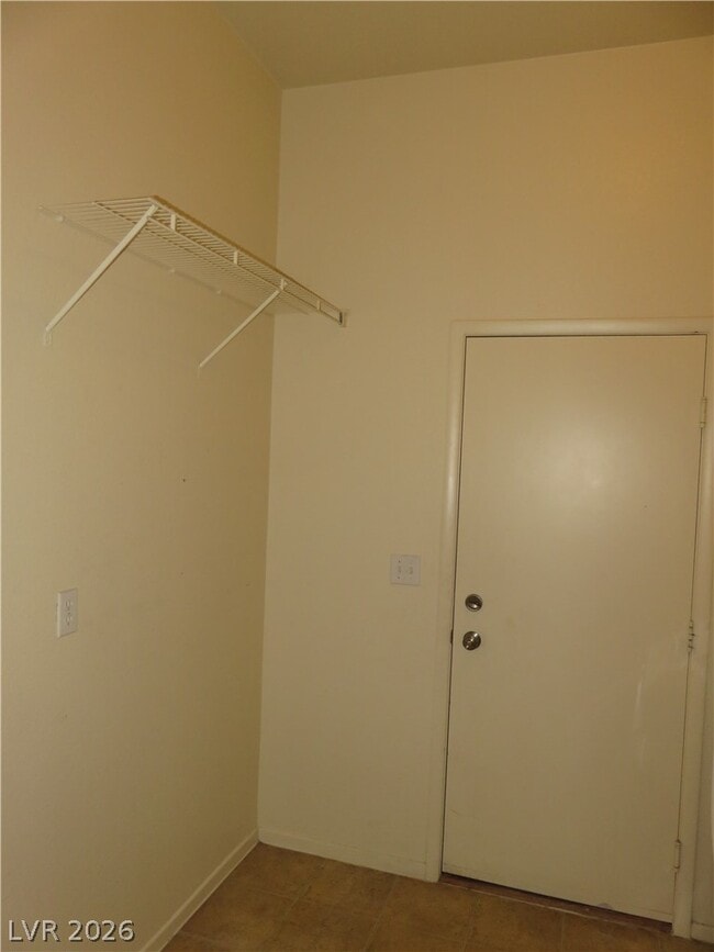Building Photo - 3358 Glacial Lake St