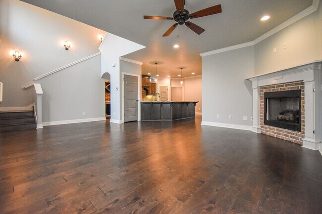 Foto del edificio - Stunning 4 bedroom, 2.5 bathroom home in Fayetteville!
