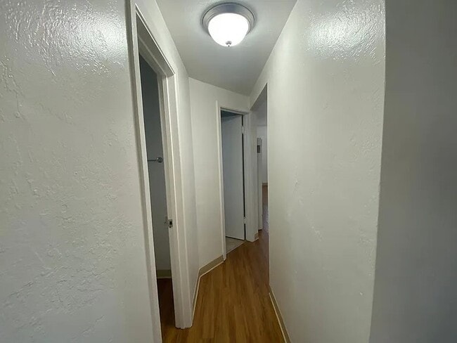 Foto del edificio - 2705 Cedar Ave