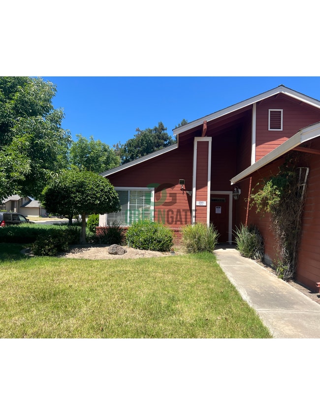 Building Photo - 3901 Setrok Ct