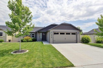 Building Photo - 5419 Junegrass Way